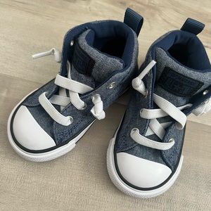Selling size 5 toddler Converse denim blue high top sneakers